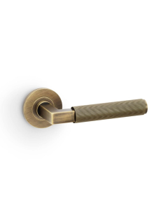 Alexander & Wilks Antique Brass Hurricane Reeded Lever on rose | AW202AB