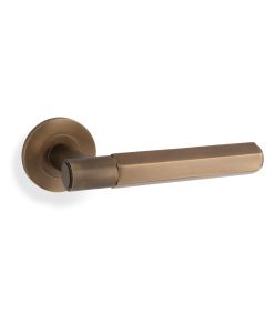 Alexander & Wilks Italian Brass Spitfire Lever Hexagonal Cut on rose | AW224IB