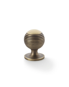 Alexander and Wilks Antique Brass 32mm Caesar Cupboard Knob on Round Rose | AW832-32-AB