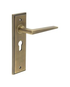 Set Burlington Antique Brass Mayfair Lever on Euro Lock Plate c/c 47.5mm  | BUR10-454AB