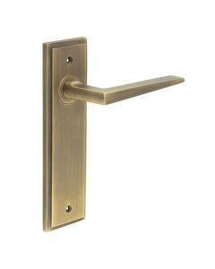 Set Burlington Antique Brass Mayfair Lever on Latch Plate  | BUR10-450AB