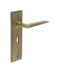 Set Burlington Antique Brass Mayfair Lever on Key Lock Plate  | BUR10-451AB
