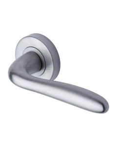 Satin Chrome Columbus Door Handle on Round Rose