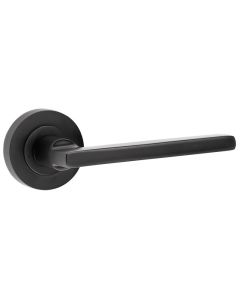 Sets Matt Black Jet Lever Handle on rose | JV600MB