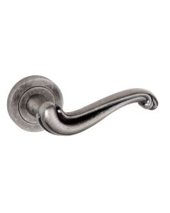 Set Distressed Silver Old English Colchester Lever on Rose | OE177DS