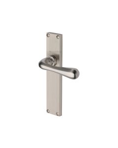 Heritage Brass Satin Brass Charlbury Reeded Door Handle on Plate - Bathroom Set