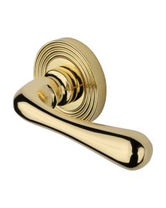 Polished Brass Charlbury Reeded Door Handle on Round Rose