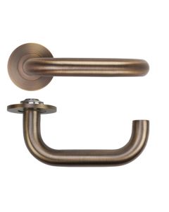 Antique Brass Maggiore Lever on 4mm Round Slim Rose | RT030-SLIM-AB