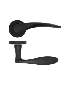 Matt Black Merida Lever Handle on Rose | ZPA070MB