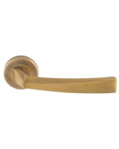 Set Carlisle Brass Antique Brass Serozzetta Scopo Lever on round rose | SZM310AB