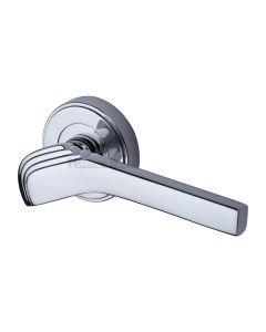 Polished Chrome Tiffany Door Handle on Round Rose
