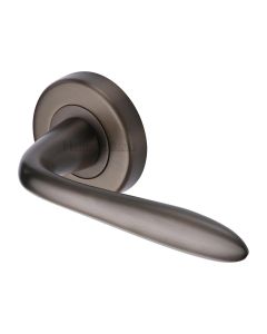Matt Bronze Sutton Door Handle on Round Rose