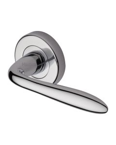 Polished Chrome Sutton Door Handle on Round Rose