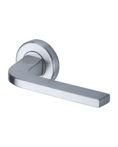 Satin Chrome Bellagio Door Handle on Round Rose