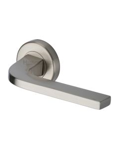 Satin Nickel Bellagio Door Handle on Round Rose