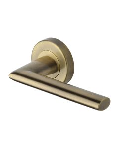 Antique Brass Admiralty Door Handle on Round Rose