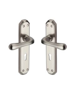Heritage Brass Polished Brass Charlbury Door Handle on Plate - Lever Latch