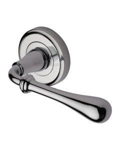 Polished Chrome Roma Door Handle on Round Rose
