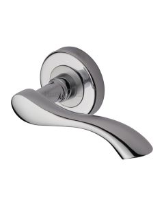 Polished Chrome Algarve Door Handle on Round Rose