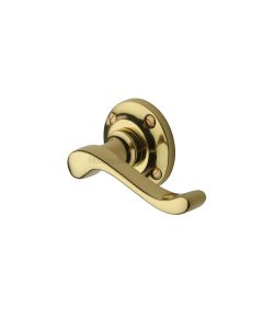 Polished Brass Bedford Door Handle on Round Rose