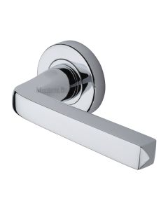 Polished Chrome Alessa Door Handle on Round Rose