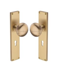 Heritage Brass Satin Brass Victoria Door Knob on Plate - Lock Set