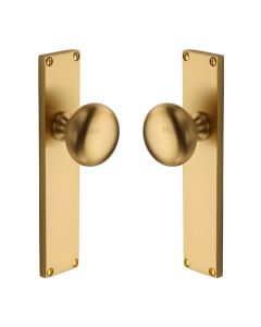 Heritage Brass Satin Brass Victoria Door Knob on Plate - Latch Set