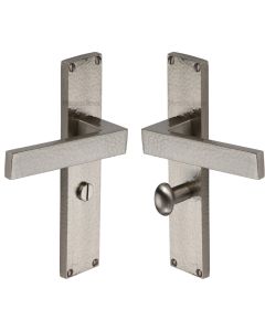 Heritage Brass Satin Nickel Delta Hammered Door Handle on Plate - Bathroom Set
