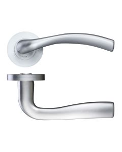 Set Satin Chrome Siena Designer Lever on round rose | ZPZ050SC